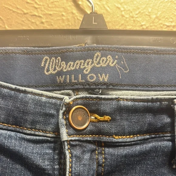Wrangler Willow Riding Blue Jeans - Picture 2 of 6